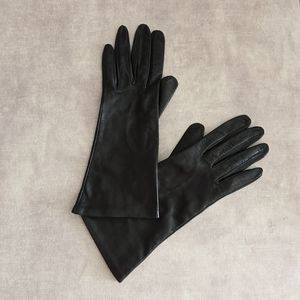 Leather long gloves, black. Size 6.5-7